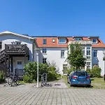 Haus Kuehlung 01 * Kuehlungsborn