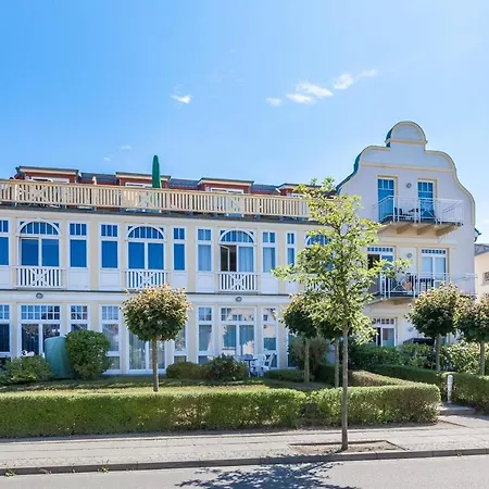 Haus Kuehlung 01 * Ostseebad Kühlungsborn