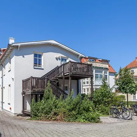 Apartment Haus Kuehlung 01 *